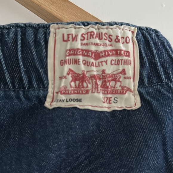 Levi’s - lightweight, soft denim look draw string pant. Comfy. Size: S. BLUE - Picture 7 of 14